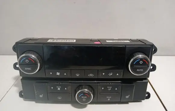 Chrysler Grand Voyager V Climate control unit P55111807AG