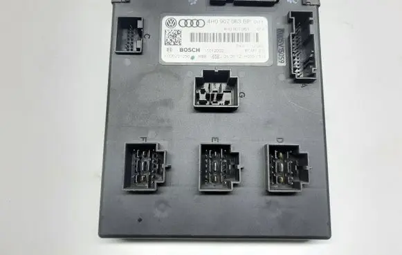 Audi A8 S8 D4 4H Comfort/convenience module 4H0907063BP