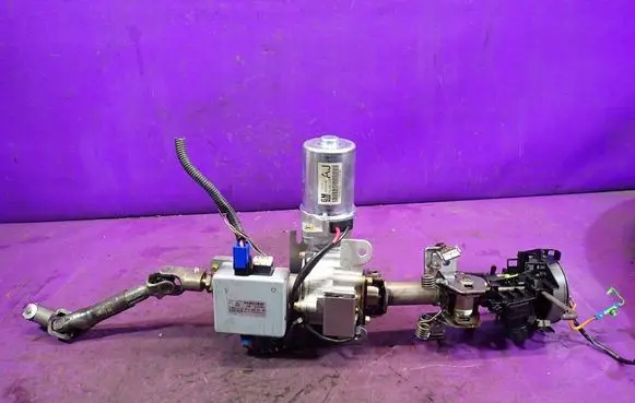 Opel Corsa D Power steering pump 
