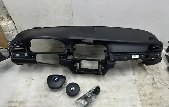 BMW 5 F10 F11 Dashboard