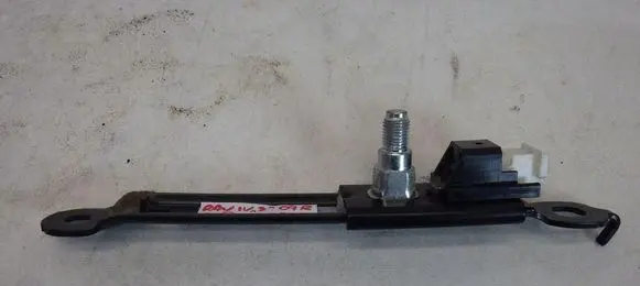 Toyota RAV 4 (XA30) Seat belt adjustment rail 