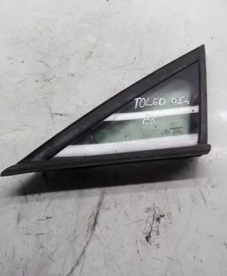 Seat Toledo III (5P) Front triangle window/glass 