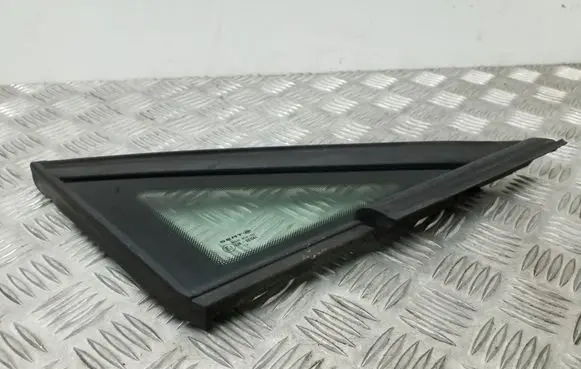 Seat Ibiza IV (6J,6P) Front triangle window/glass 6J0845412