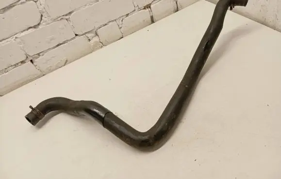 Volkswagen Transporter - Caravelle T4 Engine coolant pipe/hose 044121051J