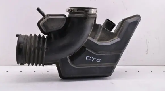 Cadillac CT6 Air intake duct part 23349893