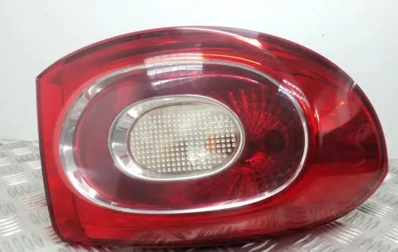 Volkswagen Tiguan Rear/tail lights 5N0945095H