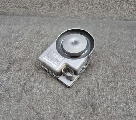 Audi Q7 4L Alarm system siren 1K0951605C 1K0951605F