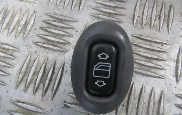 Mercedes-Benz A W168 Electric window control switch 2108208210 03100550