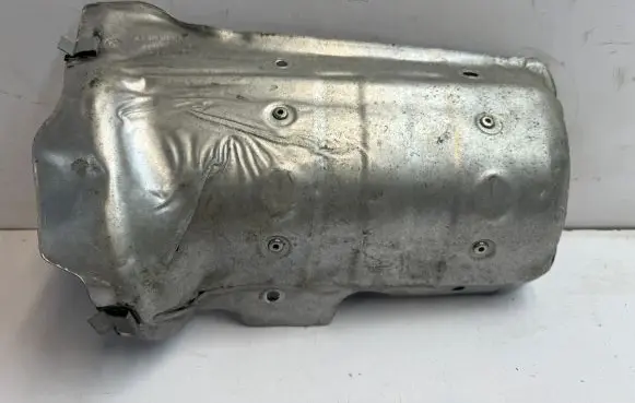 Mercedes-Benz GLA W156 X156 Exhaust heat shield A2701420020