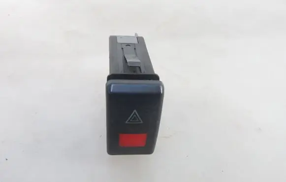 Skoda Octavia Mk1 (1U) Hazard light switch 1C0953235