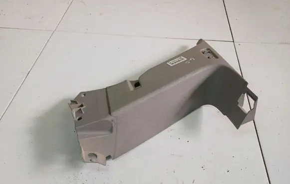 Opel Astra H (D) pillar trim (bottom) 