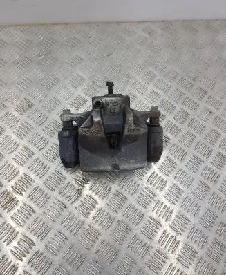 Hyundai Tucson TL Front brake caliper