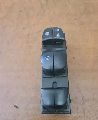 Nissan Juke I F15 Electric window control switch 254011KA5E 3633 090EA01