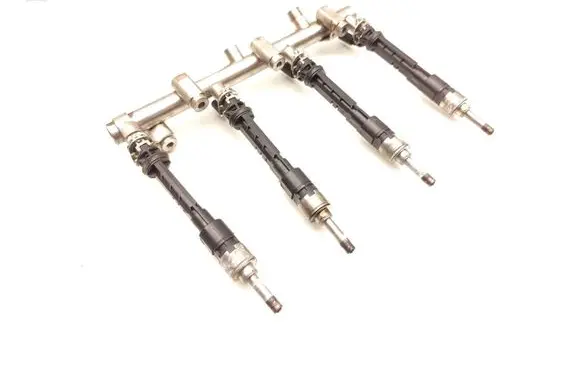 Nissan Qashqai Fuel injectors set 175222462R A2820703200