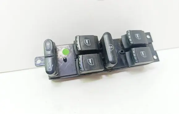Skoda Superb B5 (3U) Electric window control switch 1J4959857A