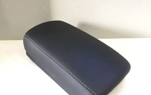 Nissan Qashqai Armrest P13200A770H0