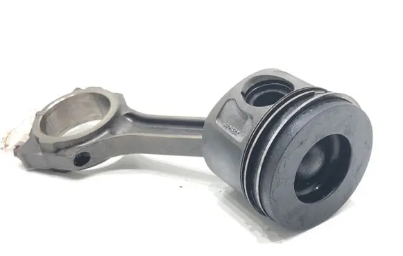 Jaguar X-Type Piston with connecting rod H268X