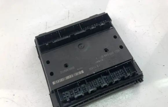 Skoda Fabia Mk1 (6Y) Other control units/modules 6Q1937049B