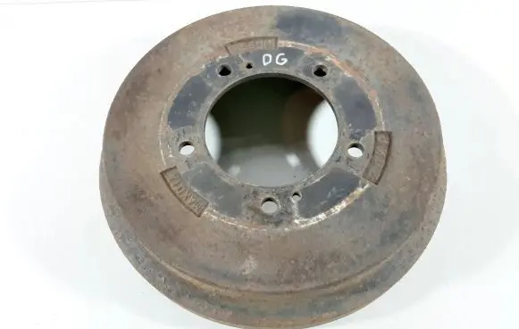 Suzuki XL7 I Drum brake (rear) 