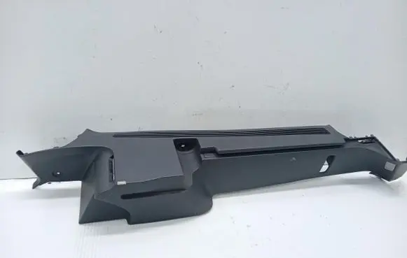 Skoda Octavia Mk2 (1Z) Trunk/boot trim cover 1Z9867762H