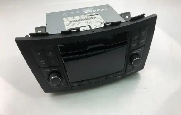Suzuki Swift II Radio/CD/DVD/GPS head unit 3910168L0