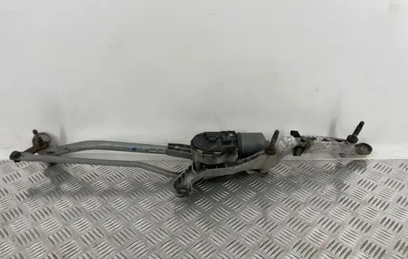 Mercedes-Benz C W204 Front wiper linkage and motor A2048201140 3397021441