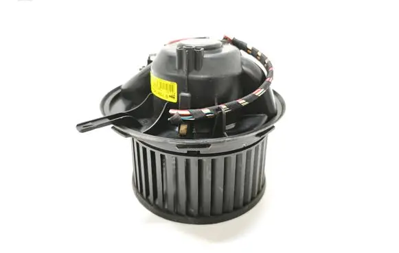 Skoda Octavia Mk2 (1Z) Heater fan/blower 1K1820015F F995748Q 3C0907521D