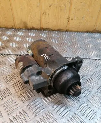 Volkswagen Golf IV Starter motor 02A911024X