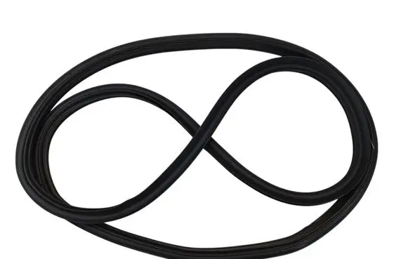 BMW 3 G20 G21 Seal rubber (tailgate) 8497196