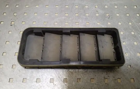 Volvo XC60 Quarter panel pressure vent 8623444