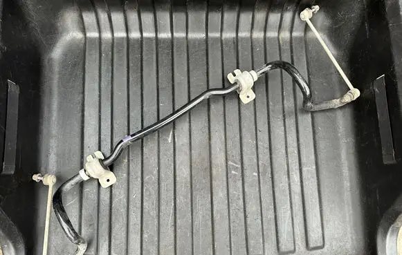 Mercedes-Benz Citan W415 Front anti-roll bar/sway bar 546111291R