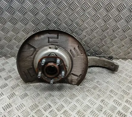 Tesla Model Y Front wheel hub 118831100E