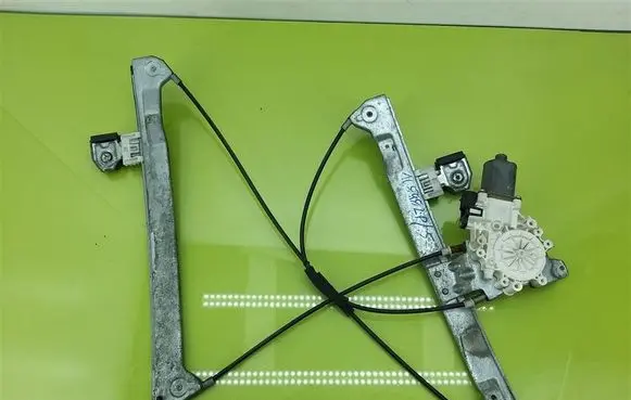 Smart ForFour I Front door window regulator with motor 