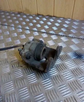 Chrysler 300M Front brake caliper