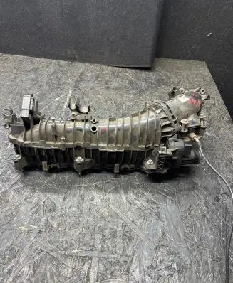 BMW 5 F10 F11 Intake manifold 7810765 108452S10