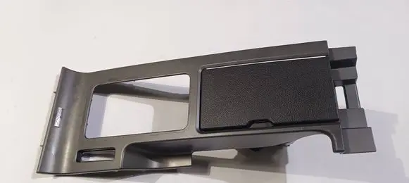 Ford Mustang V Armrest DR3363045B44