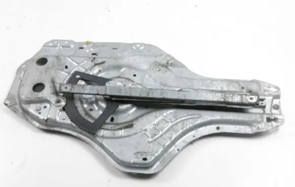 Hyundai Elantra Front door window regulator with motor 824702D041AX