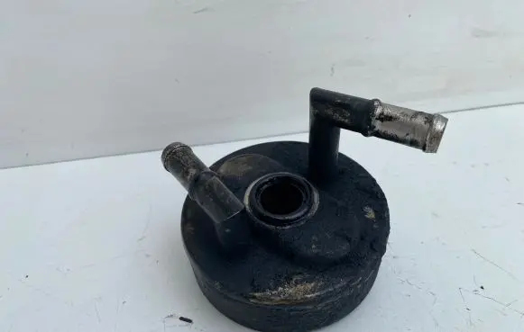 Toyota Corolla Verso E121 Oil filter mounting bracket