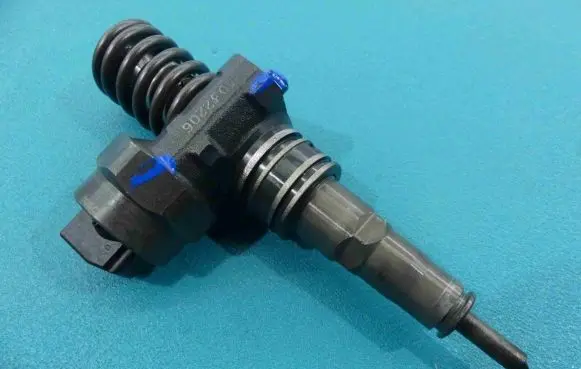 Volkswagen Golf IV Fuel injector 0414720007 IMPRK1032206