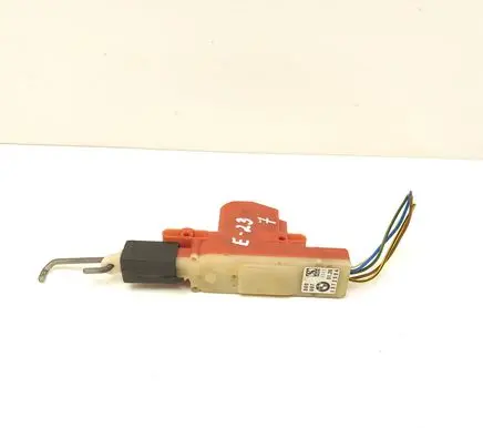 BMW 7 E23 Central locking motor 1372594