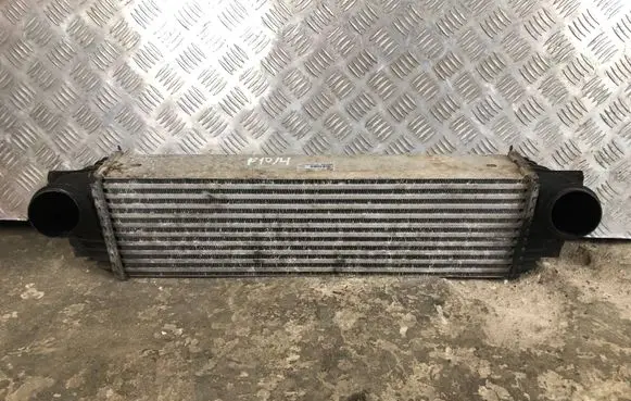 BMW 5 F10 F11 Intercooler radiator 7805629 R7368002