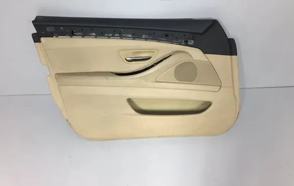 BMW 5 F10 F11 Front door card panel trim 7873801