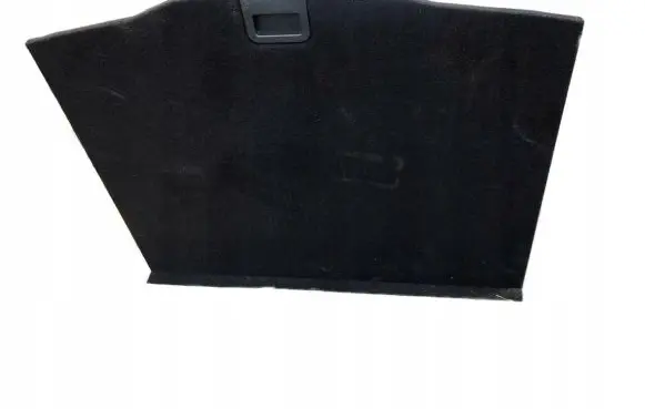 Trunk/boot floor carpet liner