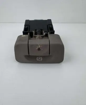 Renault Megane II Hand brake release handle 8200243681