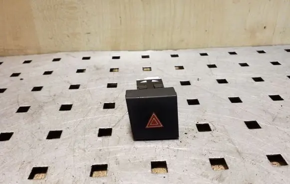 Peugeot 508 Hazard light switch 96662380ZE