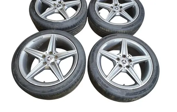 Mercedes-Benz C W205 R18 alloy rim A2054011100 A2044011200