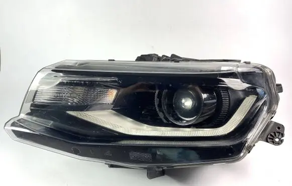 Chevrolet Camaro Headlight/headlamp 84152931