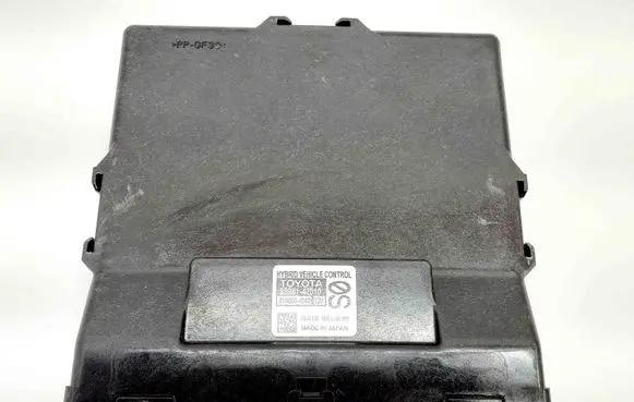 Toyota RAV 4 (XA50) Central body control module 8998142010 2190004840