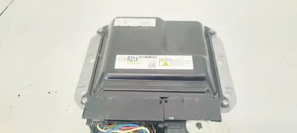 Mazda CX-7 Engine control unit/module R2AX18881G 2758009496