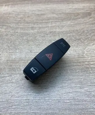 BMW 1 E82 E88 Hazard light switch 6945603 549529100